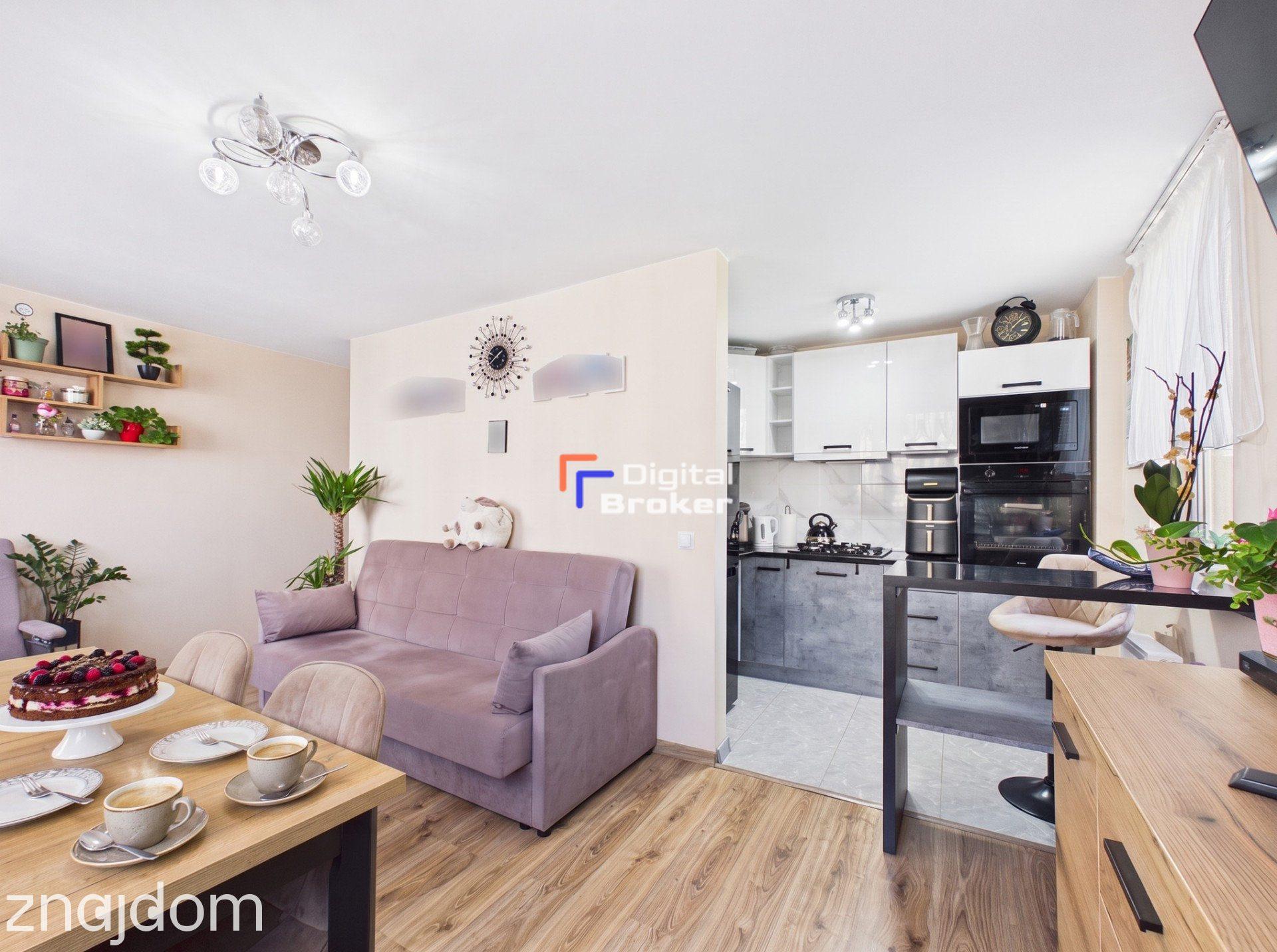 38 m² / gotowe do wprowadzenia / 1 piętro / balkon / Ozorków