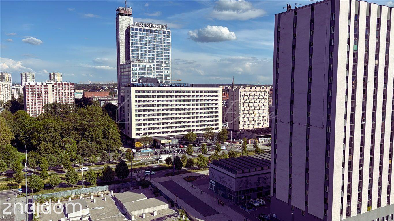 SUPERJEDNOSTKA, WIDOK NA SPODEK i NOSPR