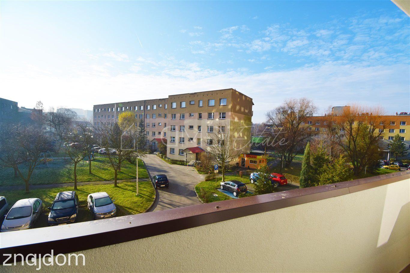 3 pok. Os.Witosa Słoneczne_balkon_winda - zdjęcie 8