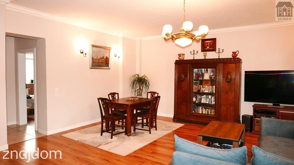 Przestronne 4 pokoje, 113 m², zadbana kamienica - zdjęcie 3