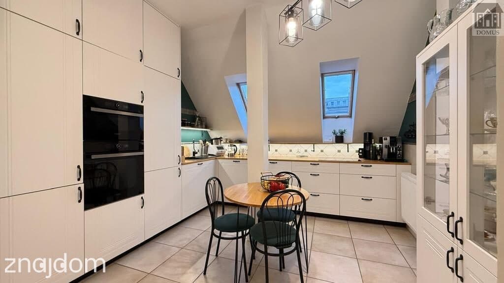 Przestronne 4 pokoje, 113 m², zadbana kamienica - zdjęcie 11
