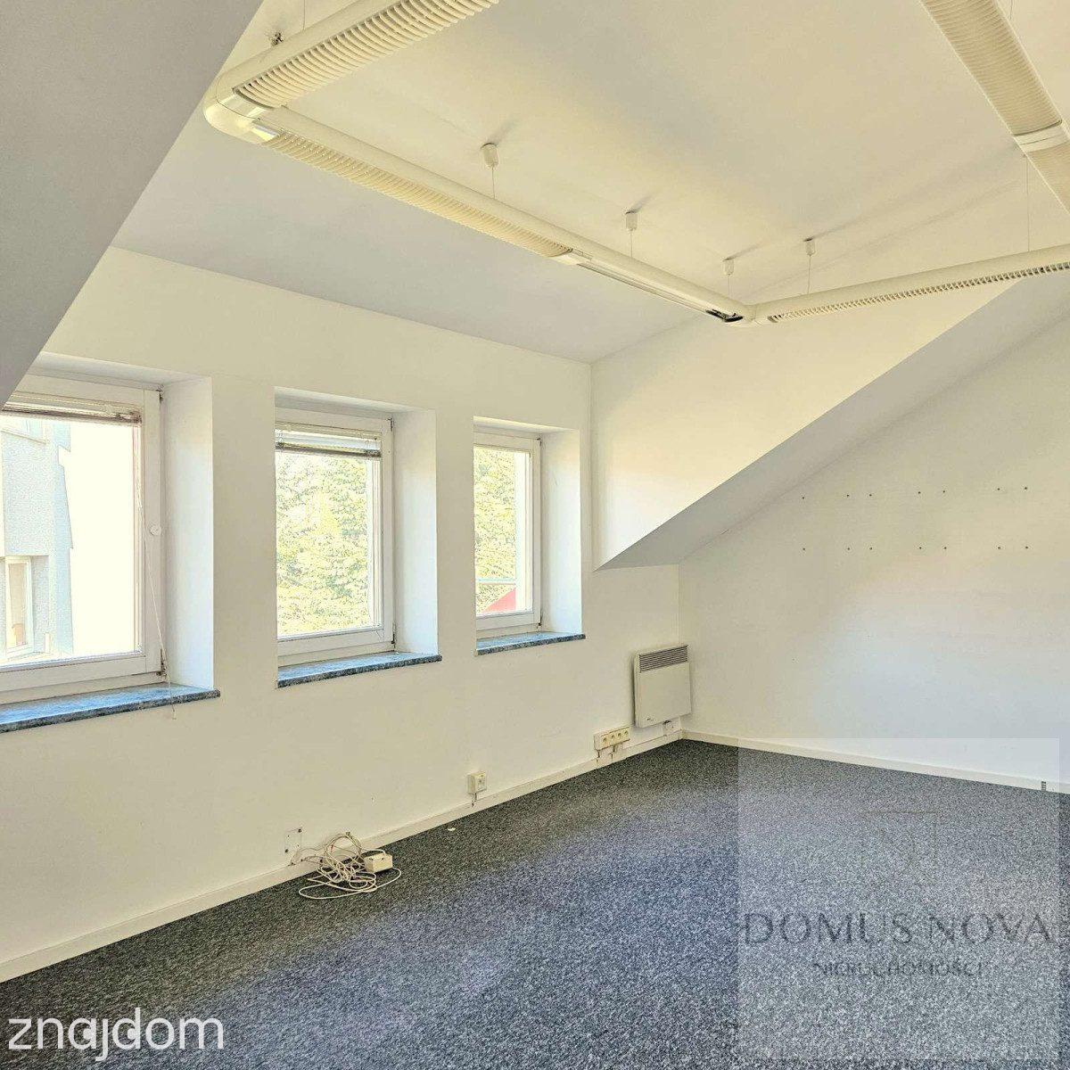 Do wynajęcia od paźdz. 140m2 biuro na Imielinie - zdjęcie 12
