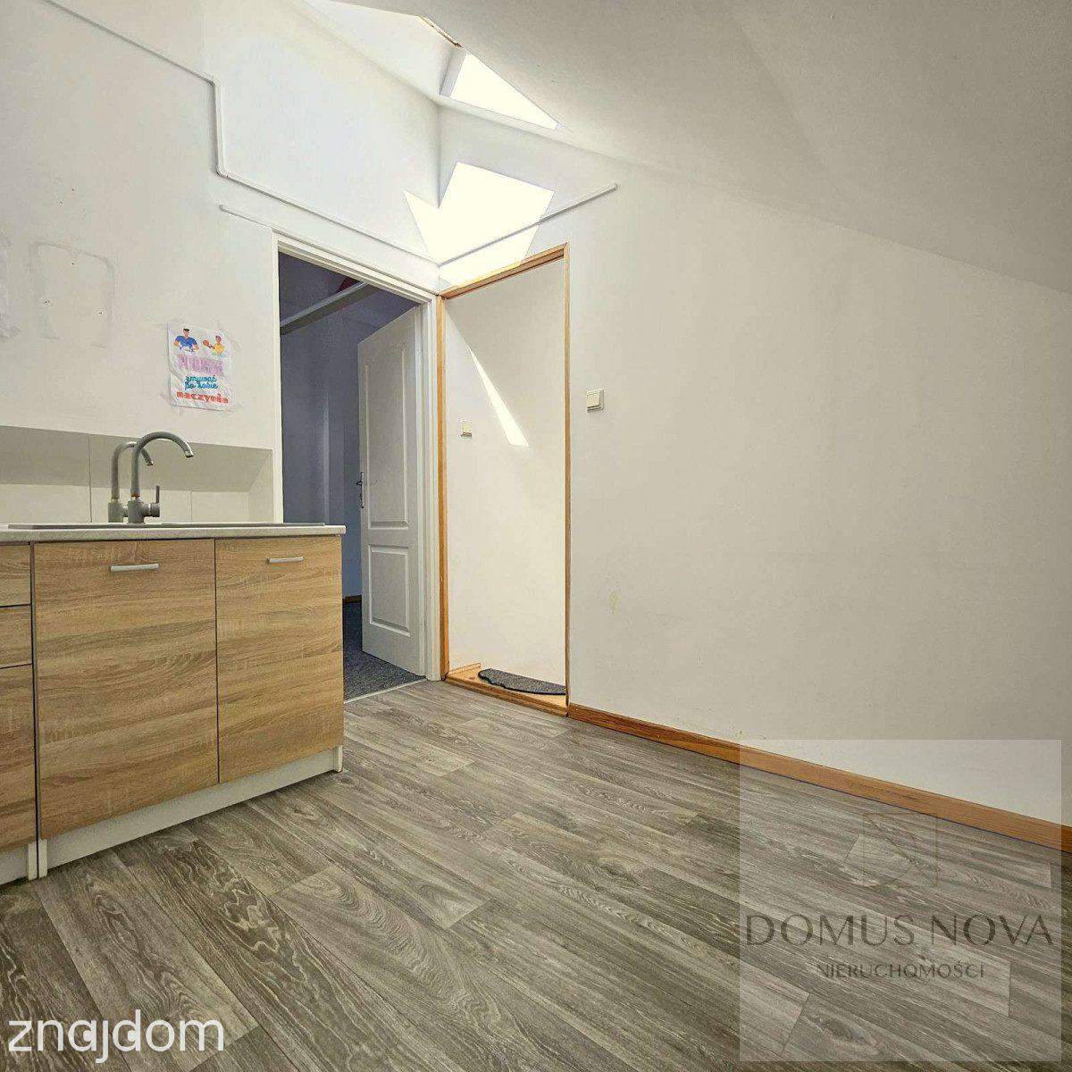 Do wynajęcia od paźdz. 140m2 biuro na Imielinie - zdjęcie 13