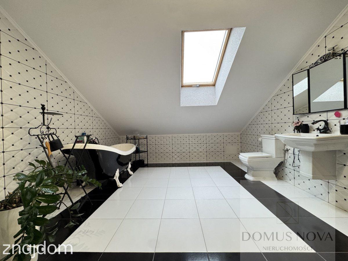 Przestronny dom 315 m² Zabrodzie 35 km od Warszawy - zdjęcie 21