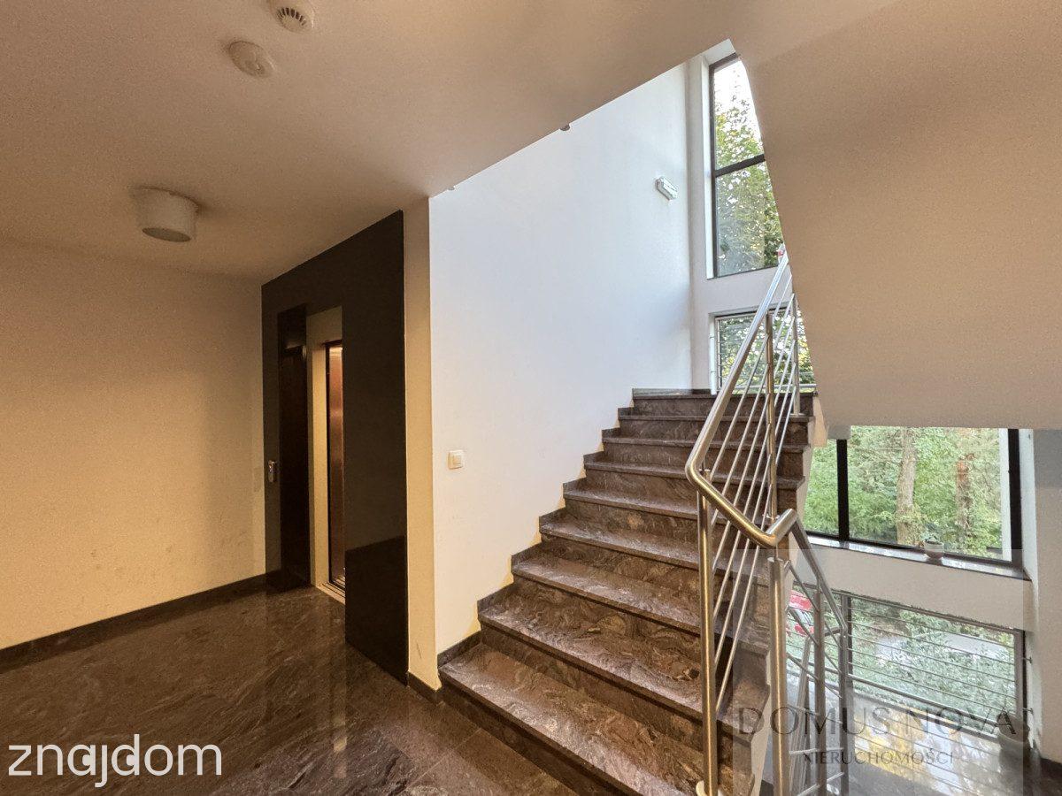 Apartament w sercu Anina, 3 pokoje, duży balkon - zdjęcie 18