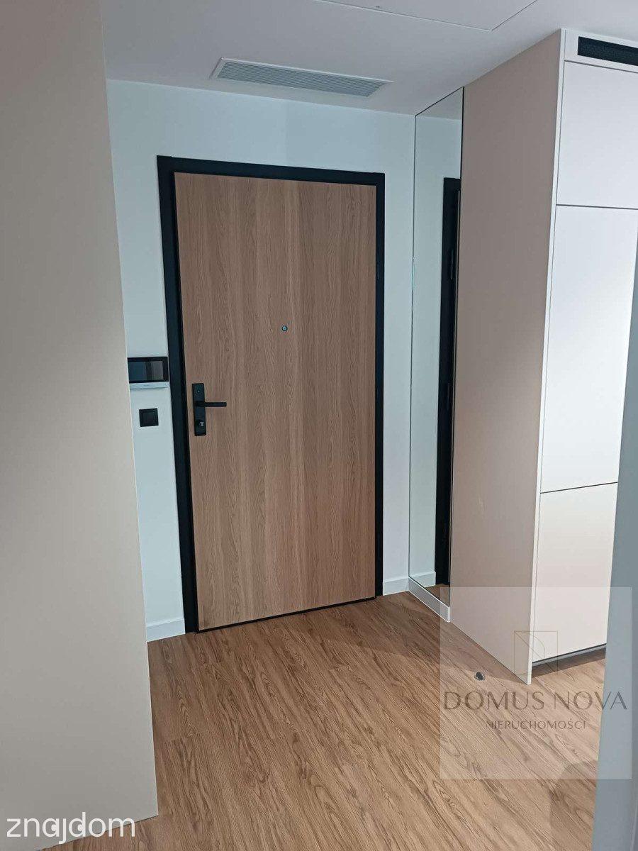 Dwupokojowe mieszkanie w apartamentowcu - zdjęcie 7