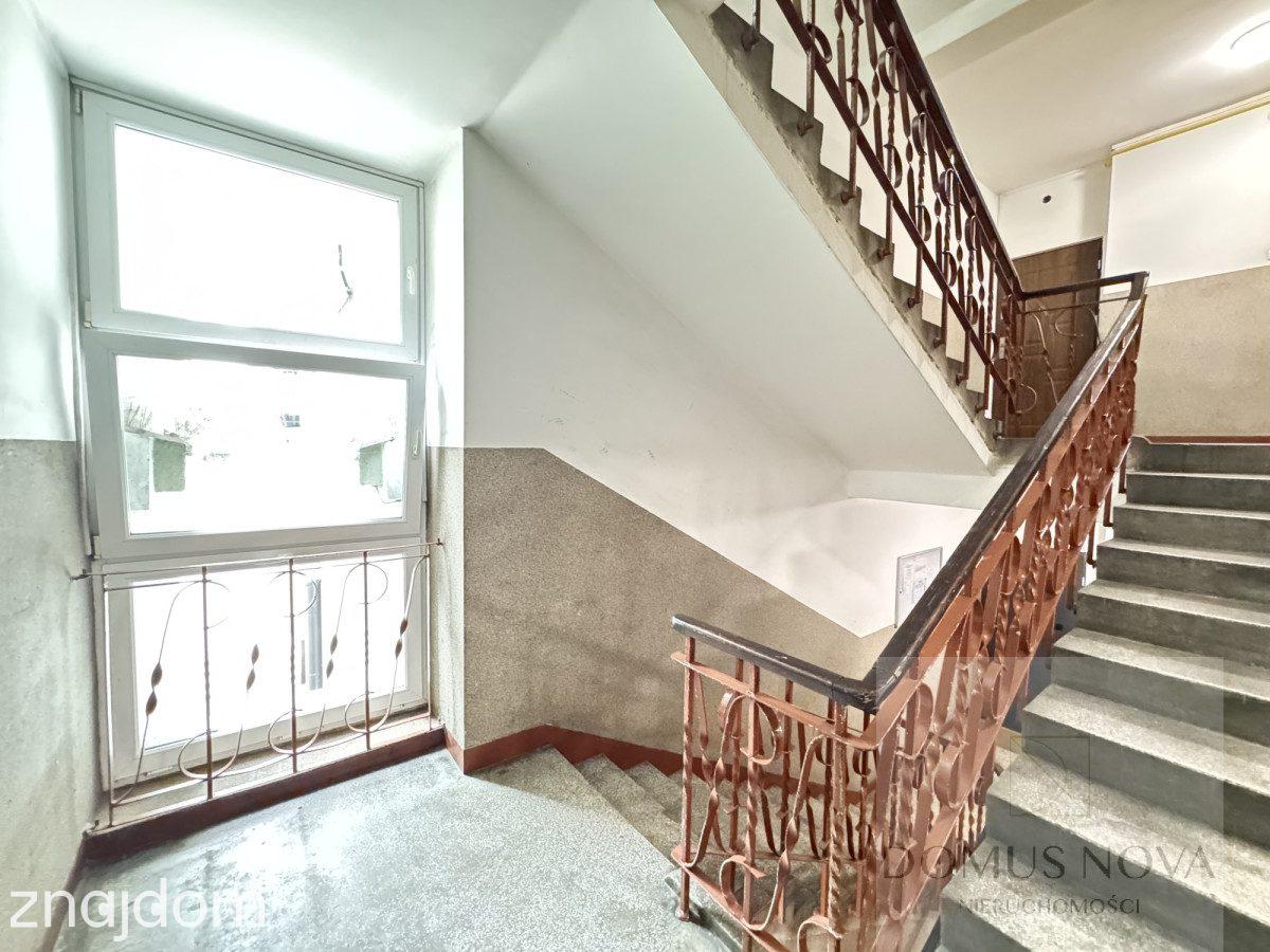 2 pokoje po kapitalnym remoncie, h=2,8m - zdjęcie 15