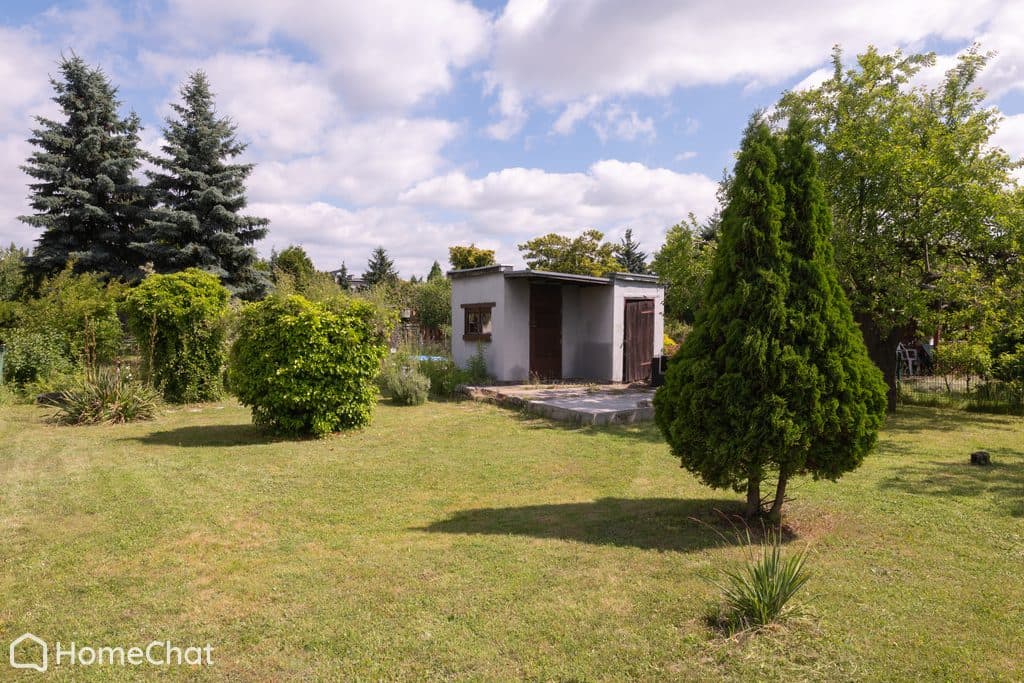 Działka ROD 300 m² z murowanym domkiem!