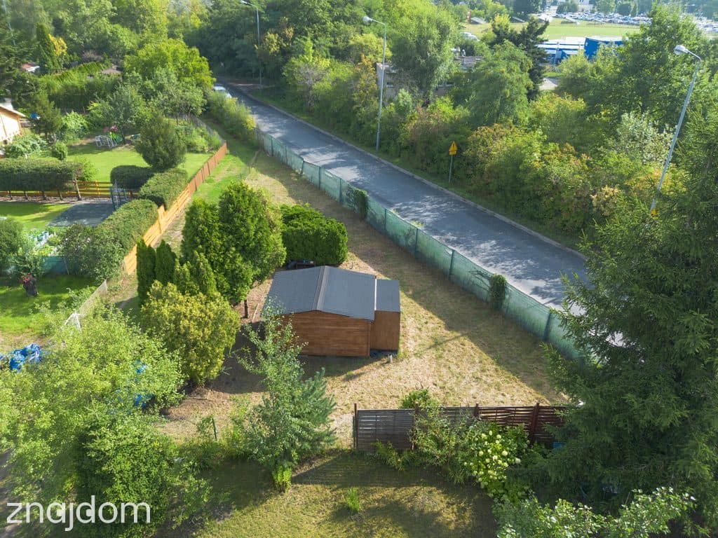 Działka ROD 335 m² z domkiem! ul. Dojazd 38 - zdjęcie 2