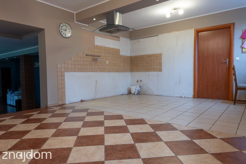 Dom 360 m² na działce 4435 m² Wola Koszucka-Parcele - zdjęcie 9
