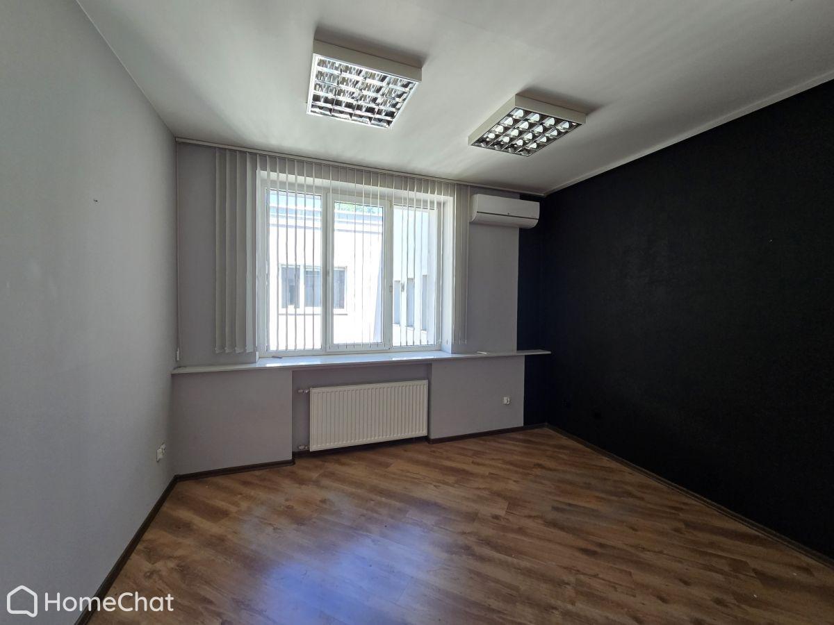 Lokal biurowy 77 m² do wynajęcia – Łódź, Łomżyńska