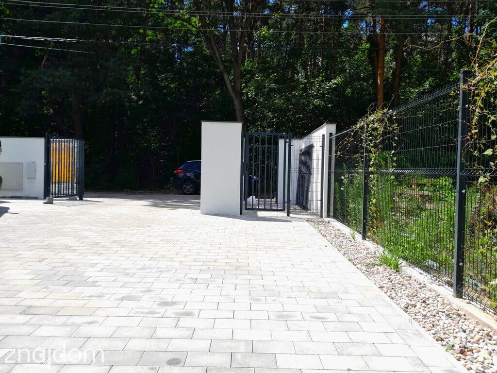 Nowoczesny dom 156 m², stan deweloperski, garaż - zdjęcie 8