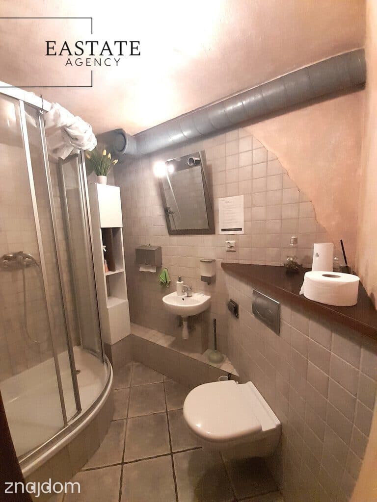 Lokal w stylu loftowym w zadbanej kamienicy nieopodal Dworca Wileńskiego - zdjęcie 9