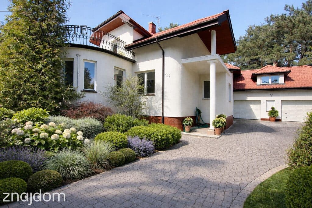 Dom wolnostojący 370 m², garaż, 2300 m² działki - zdjęcie 4