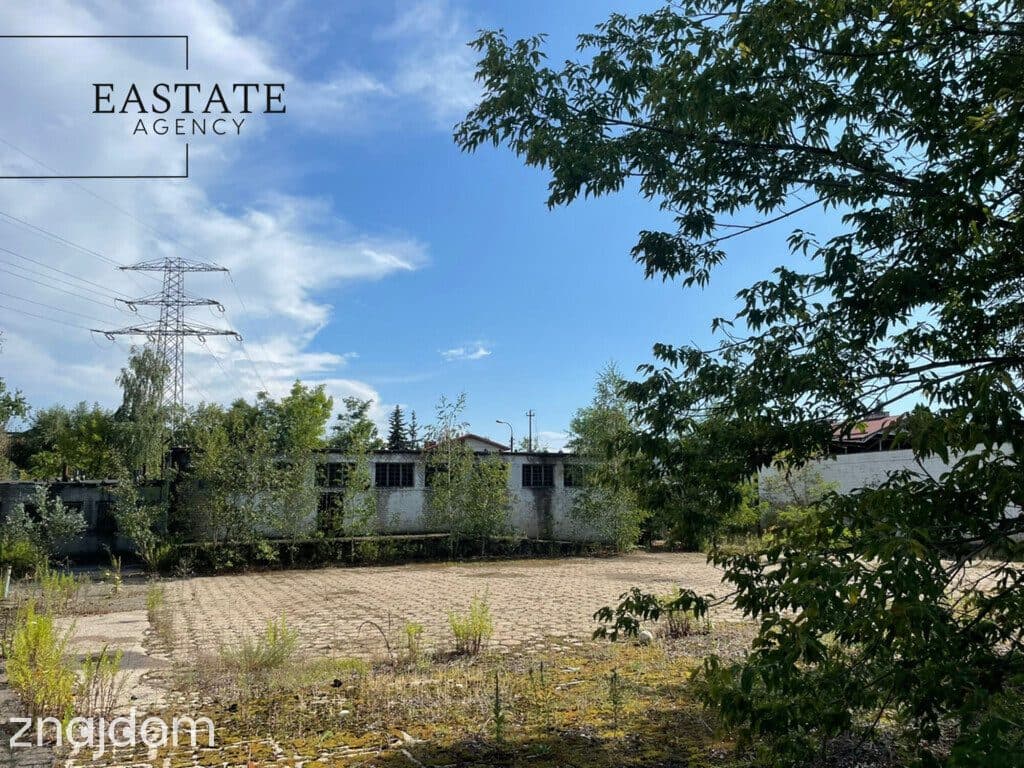 Uzbrojona działka 2793 m² z dojazdem utwardzonym