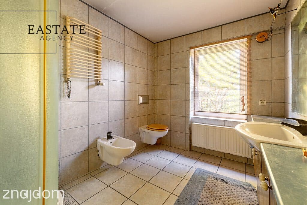 Dom z ogrodem/Szeligi,/blisko metro chrzanów - zdjęcie 6