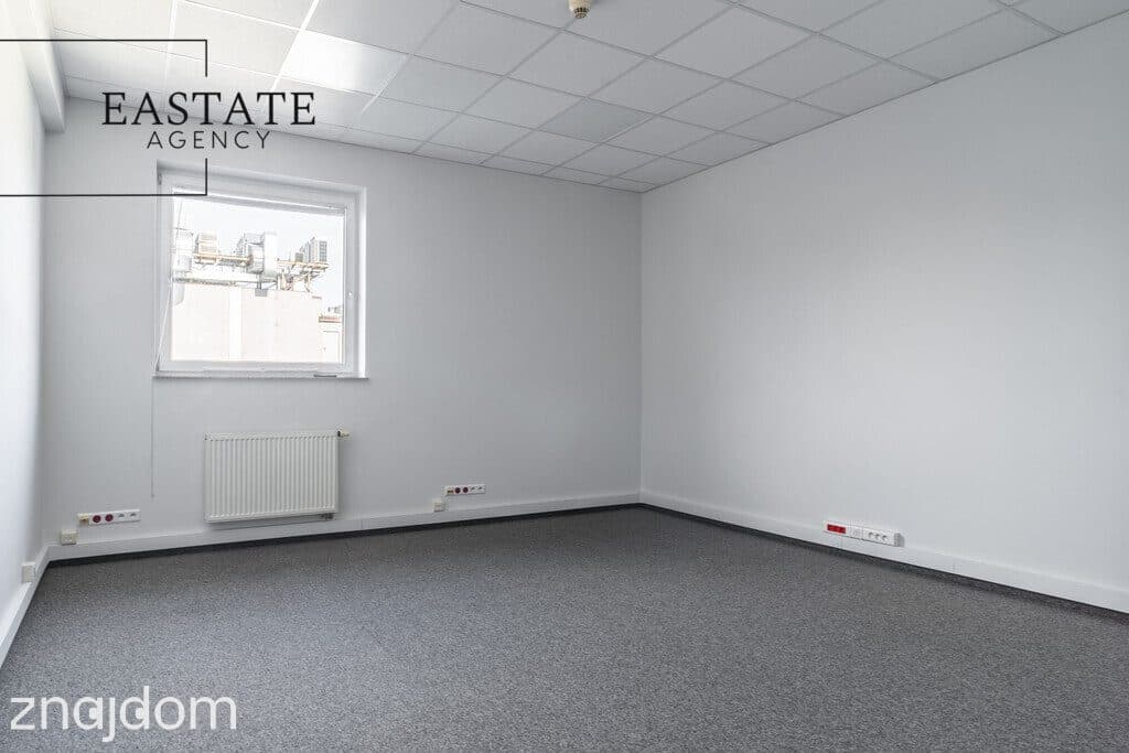 22m2 Biura, Winda, Blisko SKM, Parking