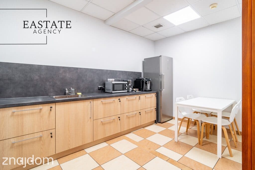 22m2 Biura, Winda, Blisko SKM, Parking - zdjęcie 4