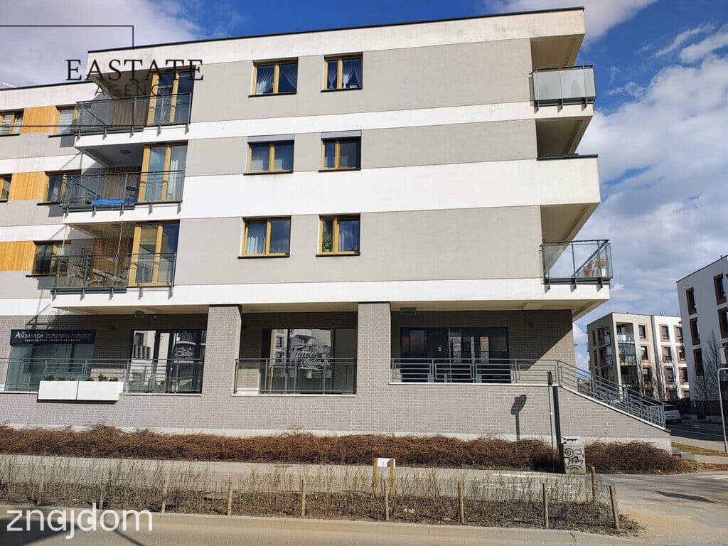 Idealny pod beauty lub showroom | Witryna - zdjęcie 12