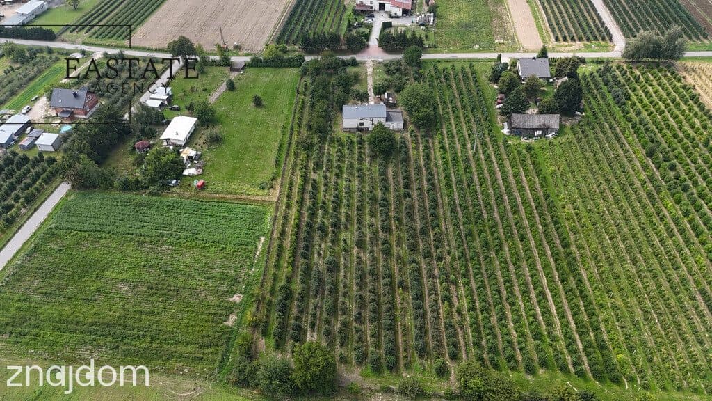 Na sprzedaż działka 0,9 ha z domem 280 m² – Świdno