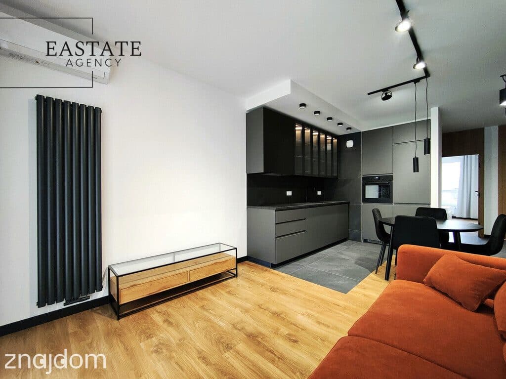 3pokoje/KOZMINSKI University 1min/Balkon 8m2/Garaż - zdjęcie 3