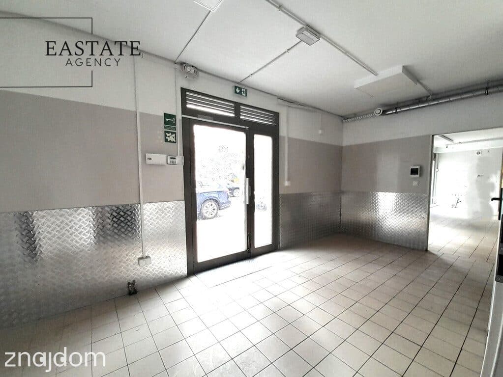 Z ogródkiem 39m2 | Duże witryny z dwóch stron - zdjęcie 4