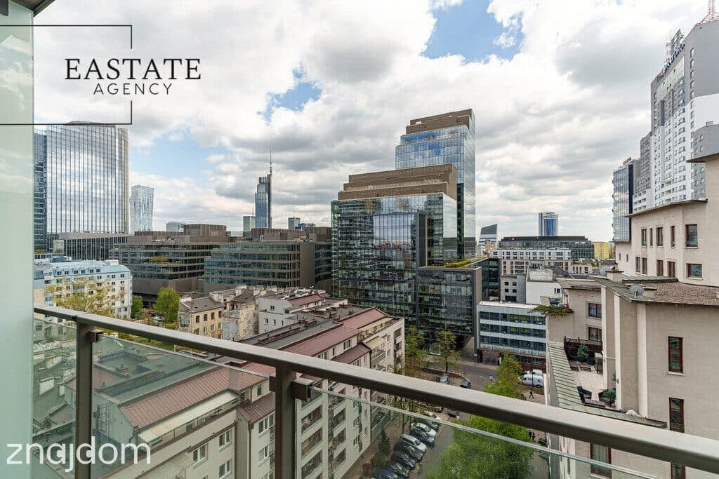 Apartament z panoramą centrum Warszawy - zdjęcie 11