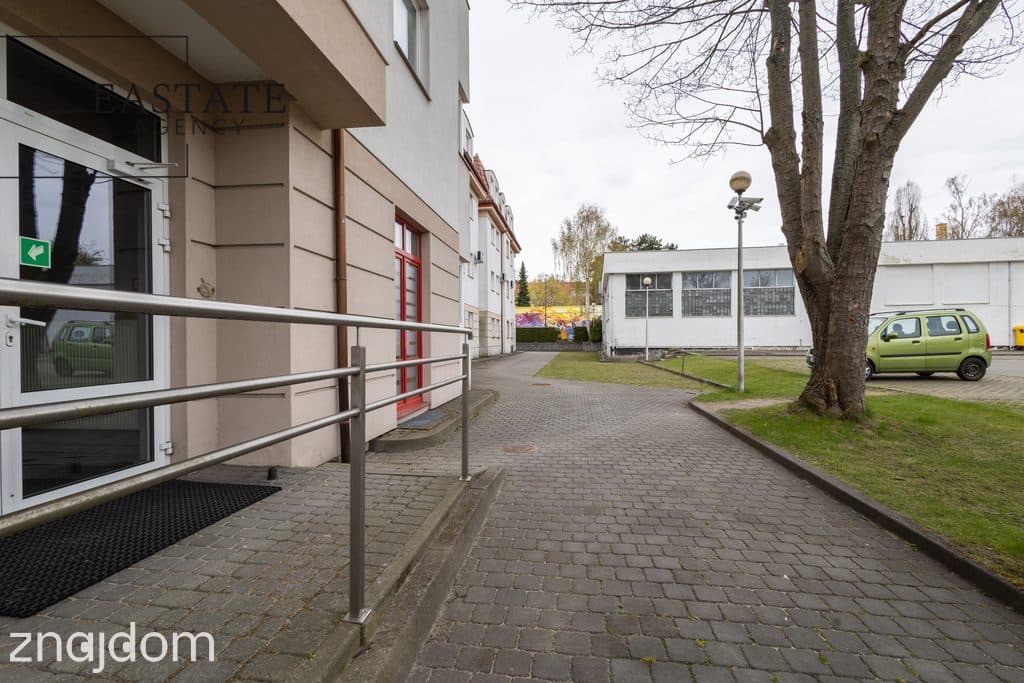 Biuro z Open Space, Parking, Blisko SKM - zdjęcie 4