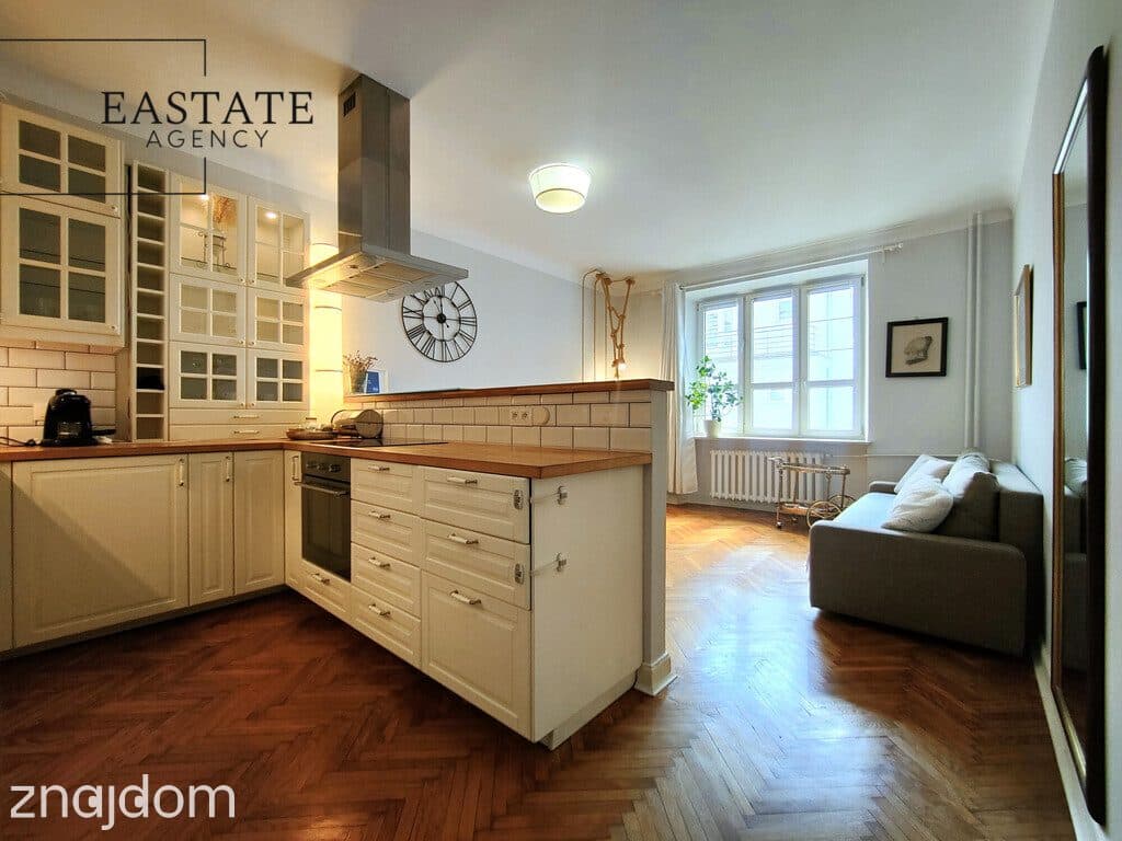 Centrum/Kamienica Po remoncie/Wysokość 3,60/AirBnb - zdjęcie 4