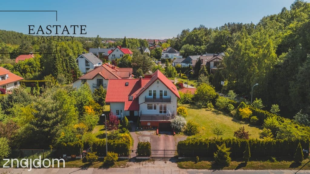 Komfortowy dom z dużym ogrodem w otulinie Parku - zdjęcie 2