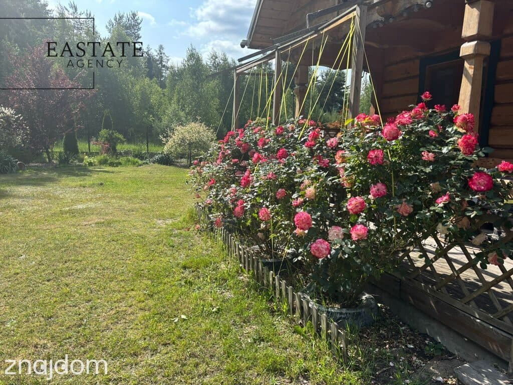 Dom przy lesie z bali z dużą działką - zdjęcie 17