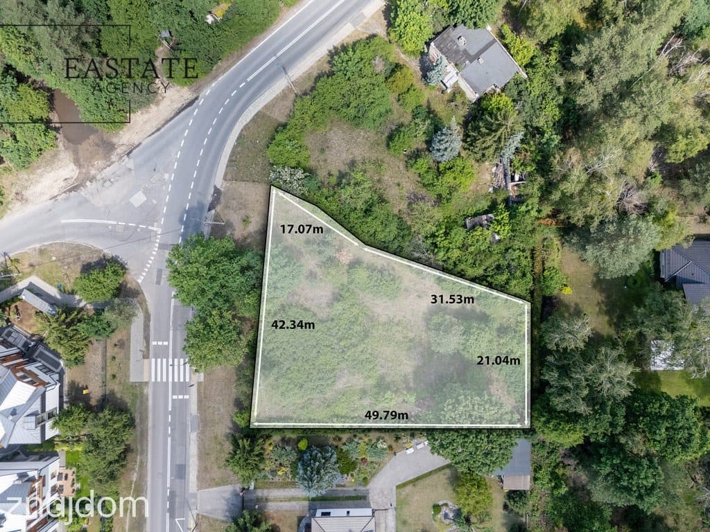 Działka budowlana 1493 m², media, możliwość podz.