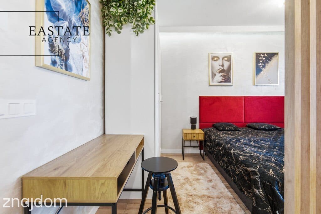 Piękny apartament w Pierwszej Dzielnicy - zdjęcie 3