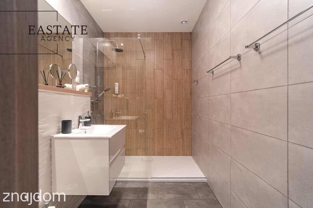 Pensjonat w centrum Łeby I 390 m² | 13 pokoi - zdjęcie 11