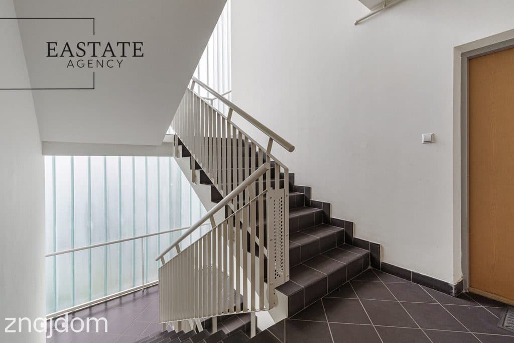 Garaż w cenie | dwustronne | Metro 500m | loggia - zdjęcie 11