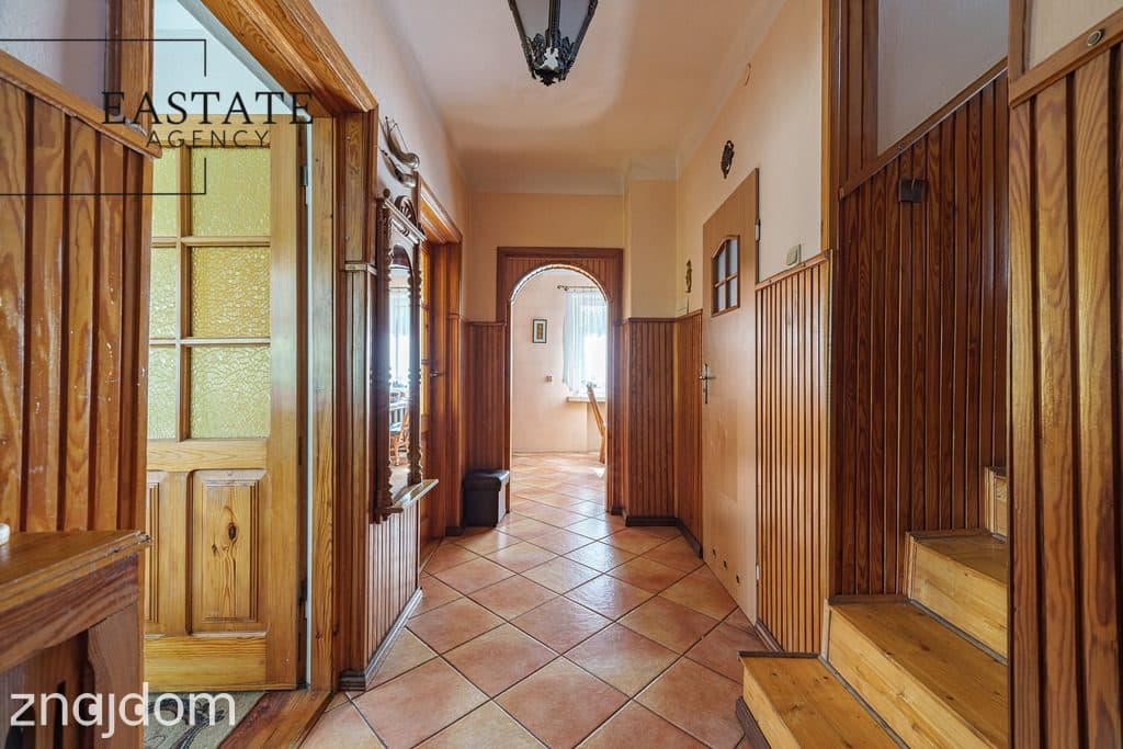 Dom wolnostojący 200 m² z fotowoltaiką i garażem - zdjęcie 13