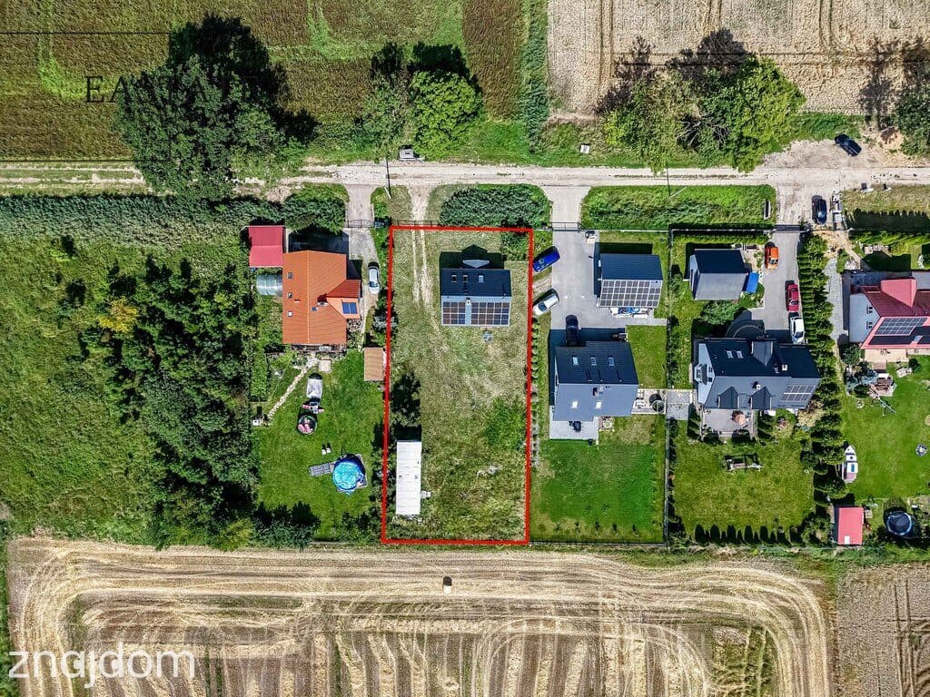 Energooszczędny dom na działce 1100m² - zdjęcie 20