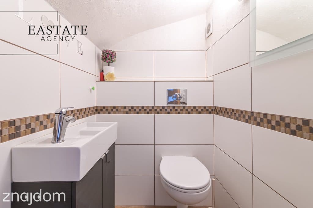Przestronny dom 92 m² z ogródkiem i tarasem - zdjęcie 9