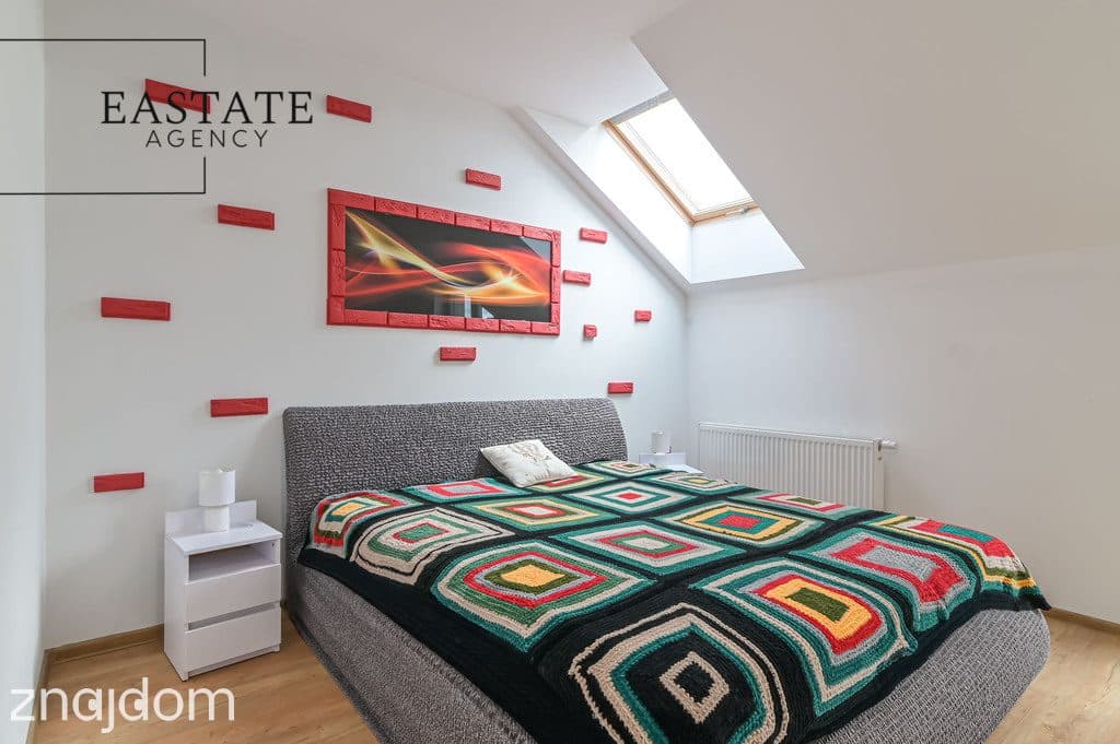 Przestronny dom 92 m² z ogródkiem i tarasem - zdjęcie 14