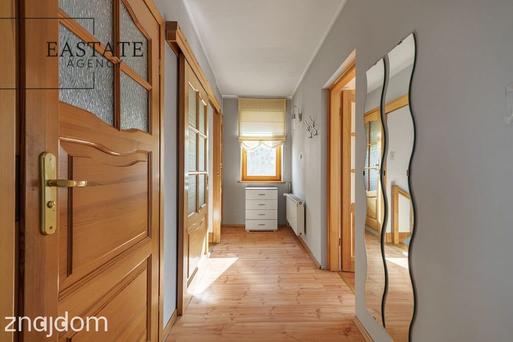Dom 300 m² po remoncie | 4 tarasy | działka 700 m² - zdjęcie 13