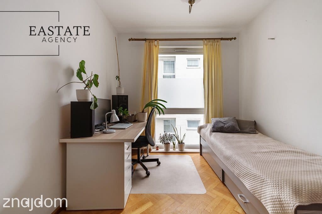 102 m², 4 pokoje, loggia, garaż, dwie łazienki - zdjęcie 8