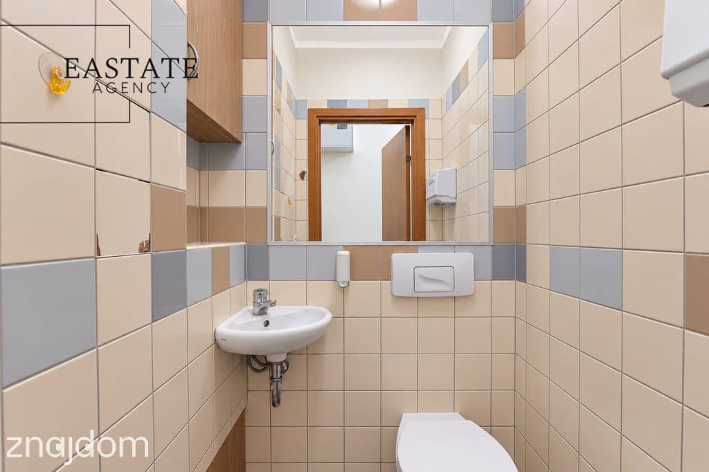 Lokal biurowy 71,8 m², Wejście z ulicy, Duża witryna, Redłowo - zdjęcie 13