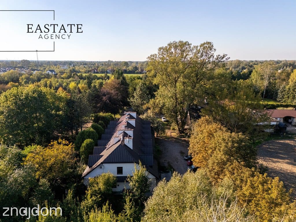Wyjątkowy segment narożny przy stadninie koni | Ogród 175 m² - zdjęcie 2