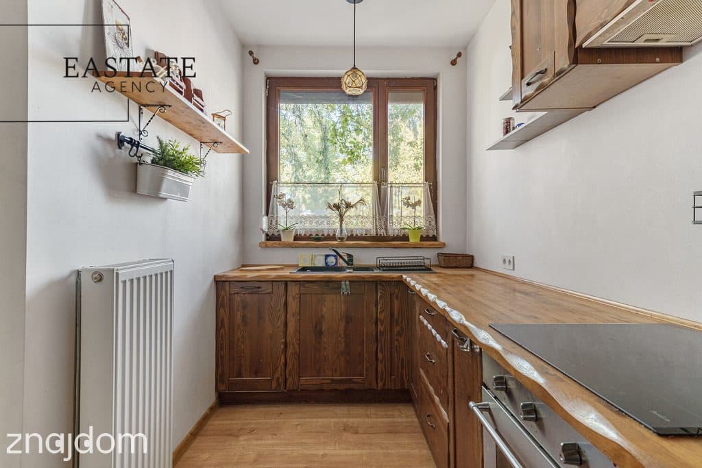Wyjątkowy segment narożny przy stadninie koni | Ogród 175 m² - zdjęcie 6
