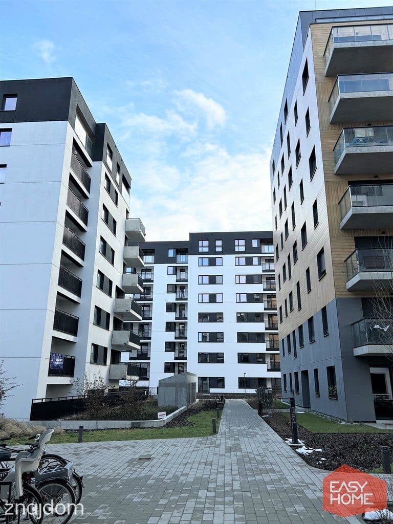 Nowa, umeblowana kawalerka z balkonem - zdjęcie 17