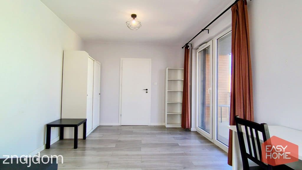 Apartament z komórką lok. i miejscem parkingowym. - zdjęcie 2