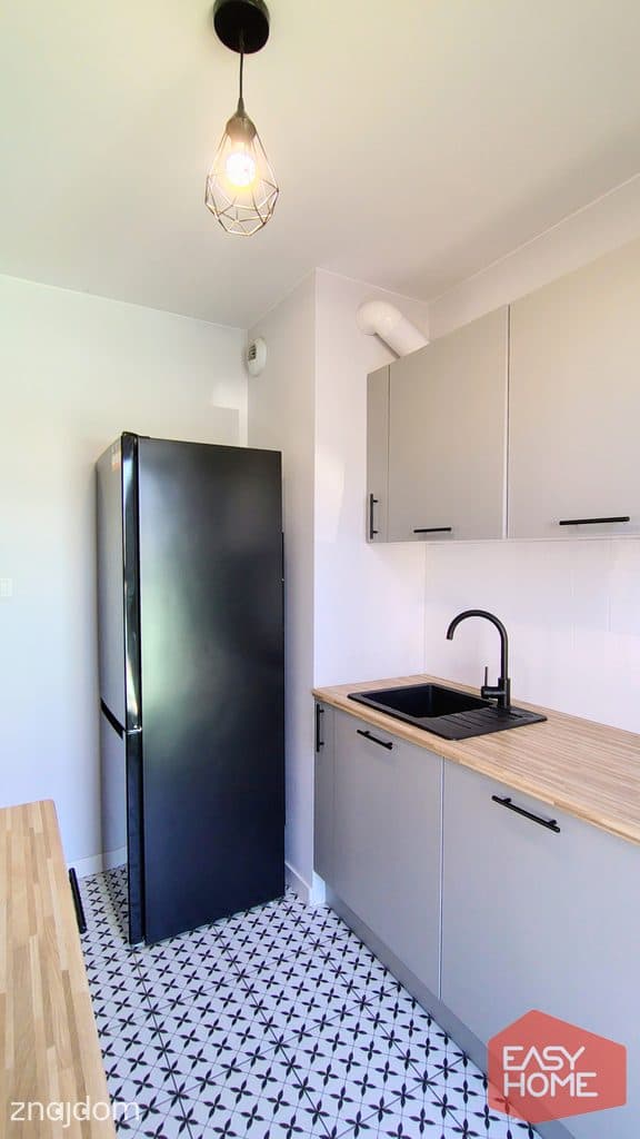 Apartament z komórką lok. i miejscem parkingowym. - zdjęcie 19