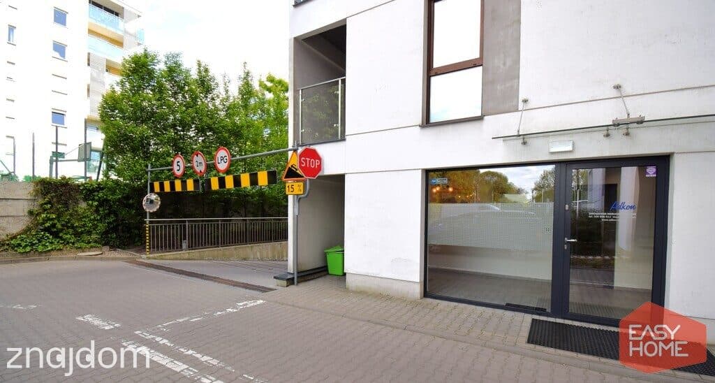 Lokal handlowo-usługowy, 49 m2, 4x m. parking, - zdjęcie 17