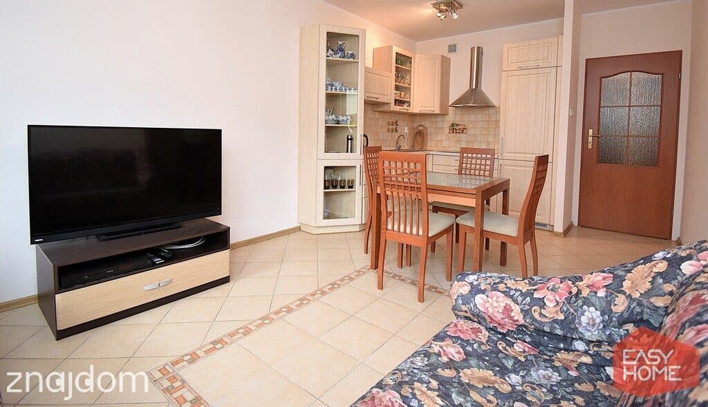 Ładne , 2 pokojowe,, balkon, 46 m2, os. Batorego - zdjęcie 6