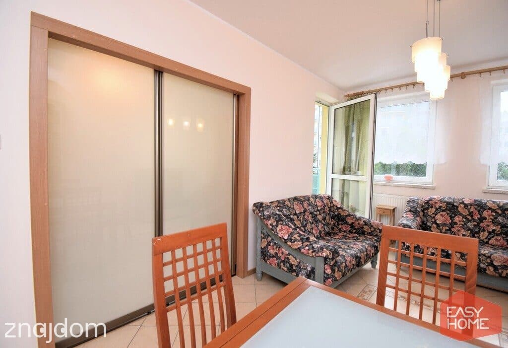Ładne , 2 pokojowe,, balkon, 46 m2, os. Batorego - zdjęcie 9